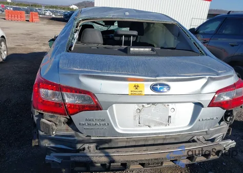 2015 Subaru Legacy 2.5I Limited z USA, uszkodzony, nr VIN 4S3BNBL61F3024465